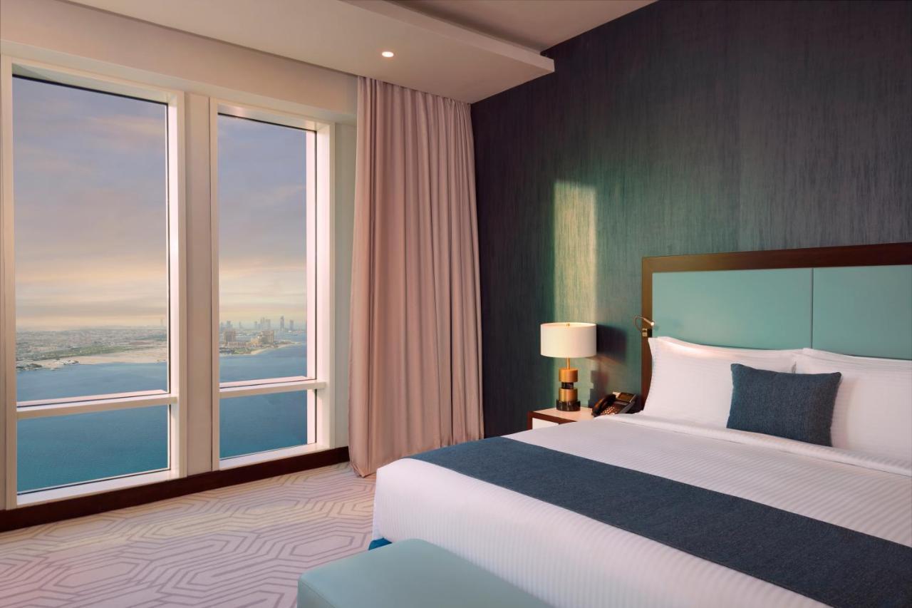 Wyndham Grand Doha West Bay Beach Exterior foto A bedroom at the Address Downtown Dubai