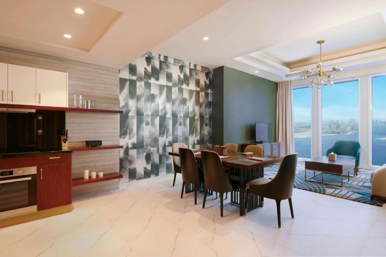 Wyndham Grand Doha West Bay Beach Exterior foto A typical apartment interior